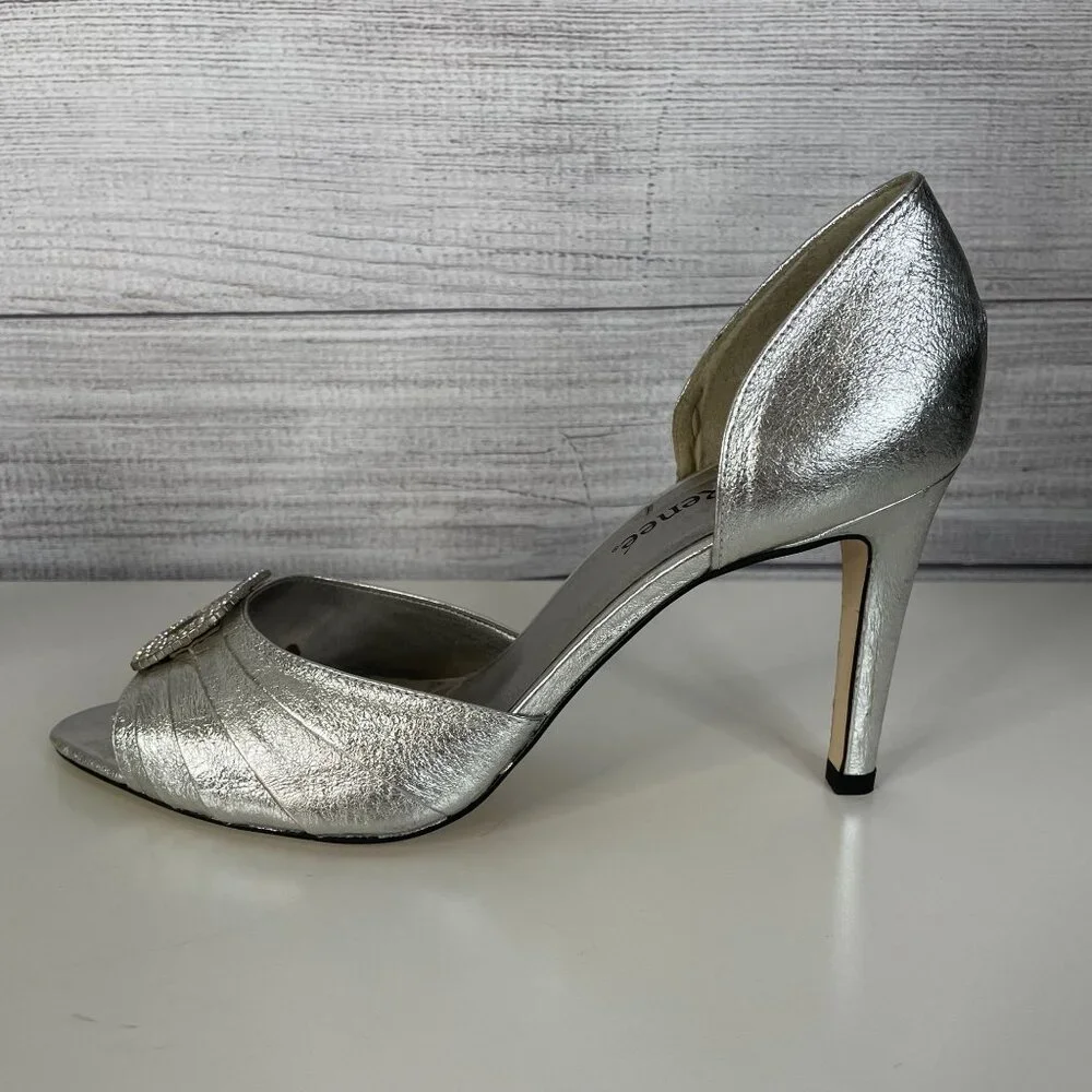 J. Renee *leather peep